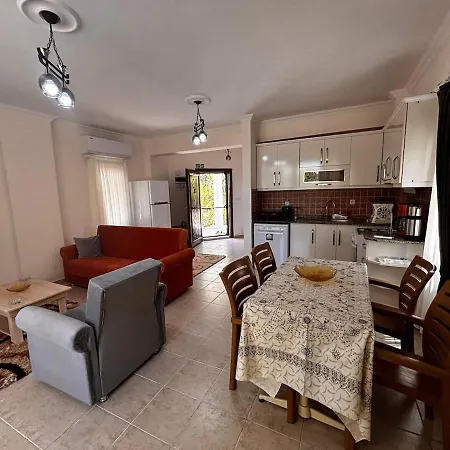 Luxury 3br With Private Pool&garden In Akbuek 2 Villa Eskiomerler