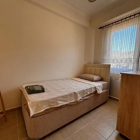 Villa Luxury 3br With Private Pool&garden In Akbuek 2 *